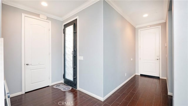 entrance foyer featuring crown molding