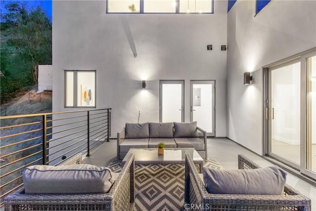 2456 Loy Ln, Los Angeles, CA 90041 - living room with a high ceiling