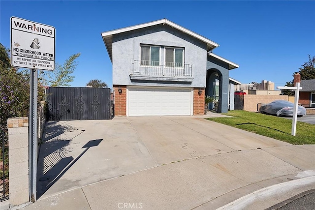 view of front facade with a garage