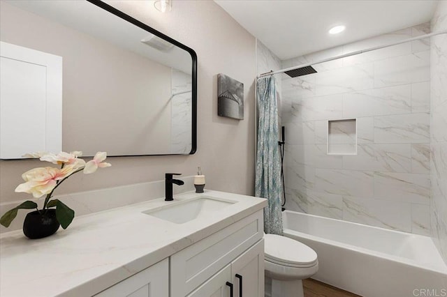 full bathroom featuring vanity, shower / bath combination with curtain, toilet, and recessed lighting