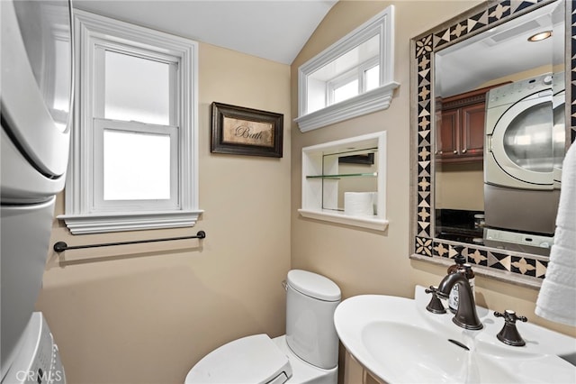 150 Cress St, Laguna Beach, CA 92651 - bathroom featuring a sink, toilet, and washer / dryer