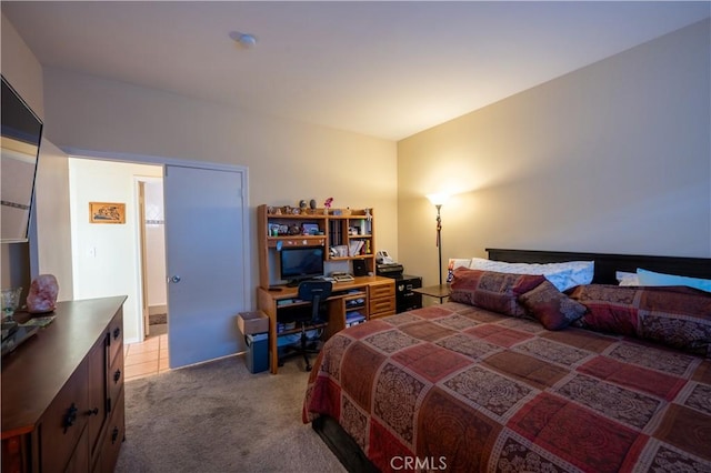 bedroom with carpet flooring