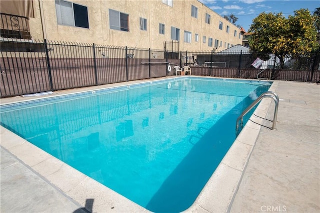 pool with fence