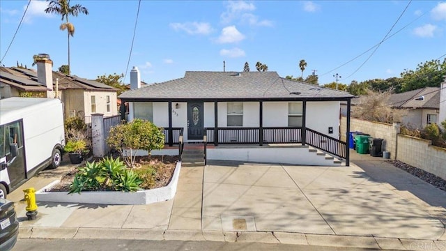 bungalow featuring covered porch