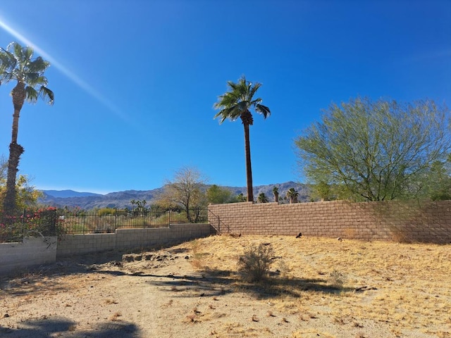 Listing photo 3 for 73381 Haystack Rd, Palm Desert CA 92260