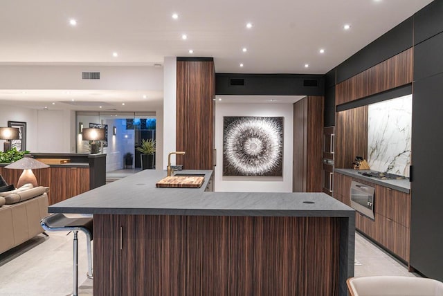 reception area featuring sink