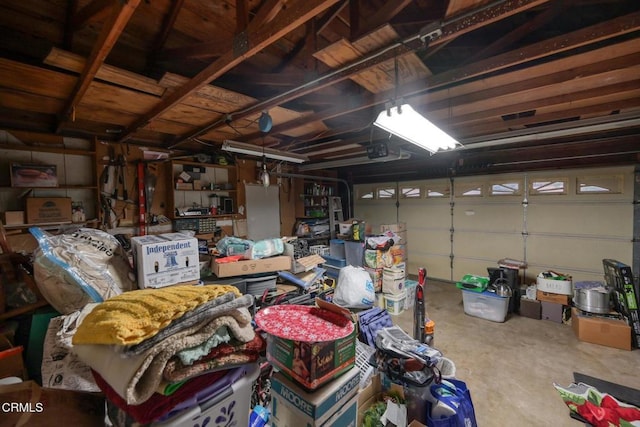 2209 Aspenpark Ct, Thousand Oaks, CA 91362 - garage featuring a garage door opener