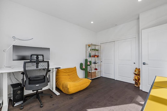 office area featuring dark hardwood / wood-style flooring