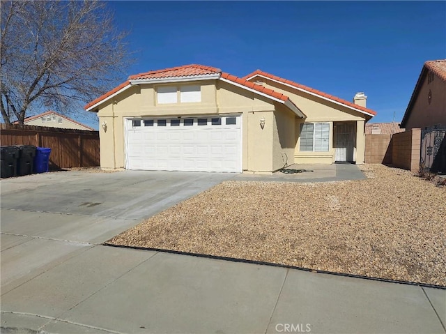 view of front facade featuring a garage