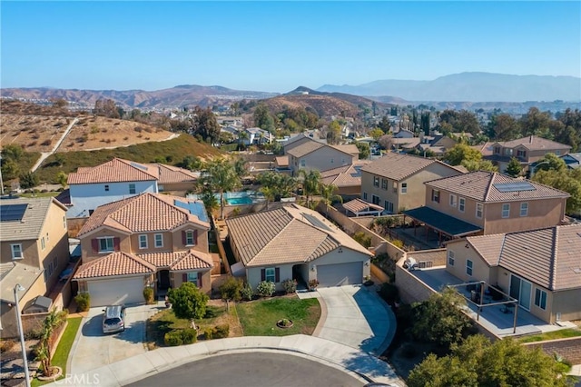 bird's eye view featuring a mountain view