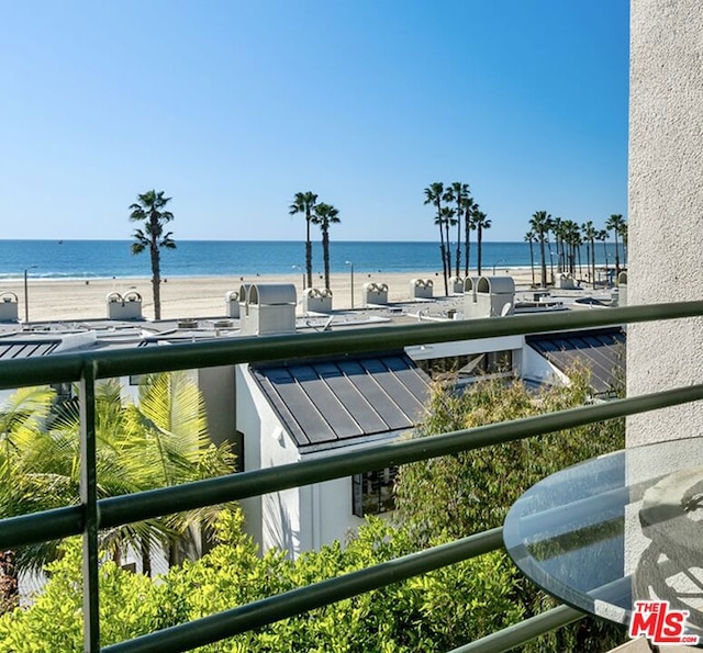 water view featuring a beach view