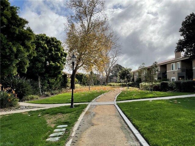 7405 Charmant Dr Unit 2320, San Diego, CA 92122 - view of community featuring a yard