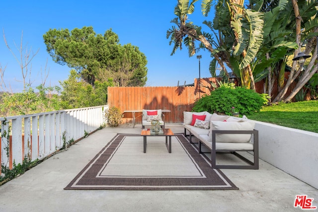 view of patio featuring an outdoor hangout area