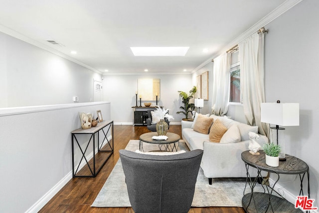 living room with dark wood-type flooring, crown molding, and a skylight