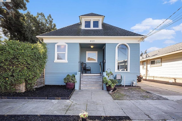 view of front of home featuring a porch