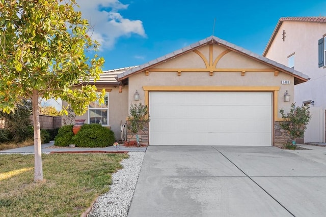 view of front of house featuring a garage