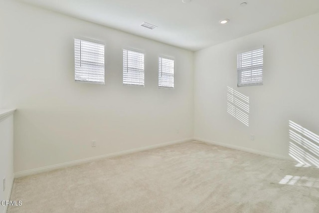 view of carpeted spare room