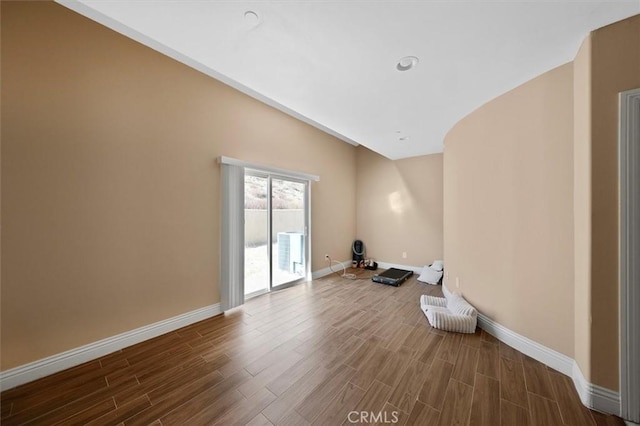 9455 Hierba Rd, Agua Dulce, CA 91390 - empty room featuring dark wood-style floors and baseboards