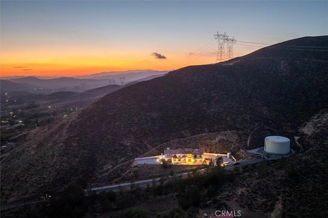 9455 Hierba Rd, Agua Dulce, CA 91390 - view of mountain background