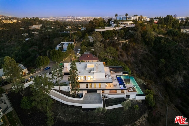 view of aerial view at dusk