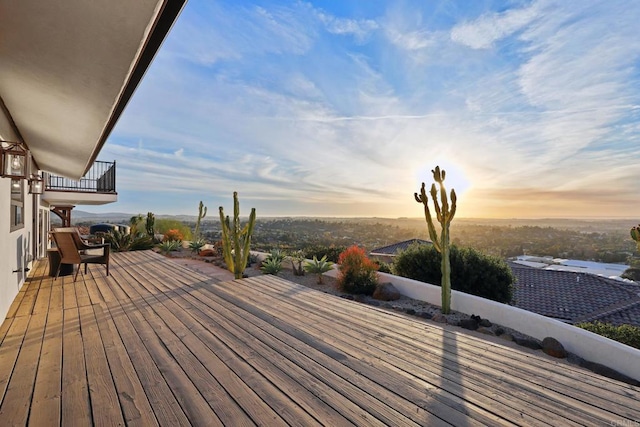 view of deck at dusk