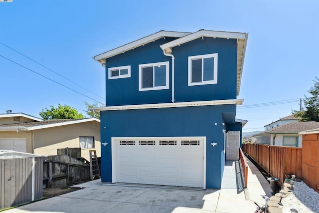 view of front facade featuring a garage