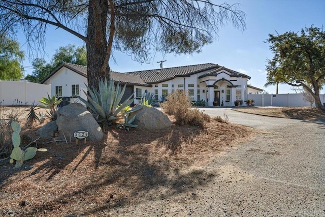 view of front of house