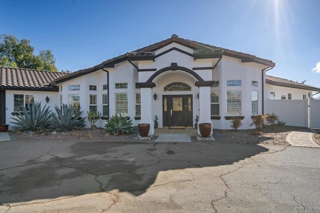 view of mediterranean / spanish-style house