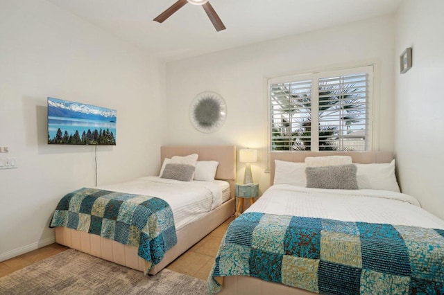 bedroom with ceiling fan