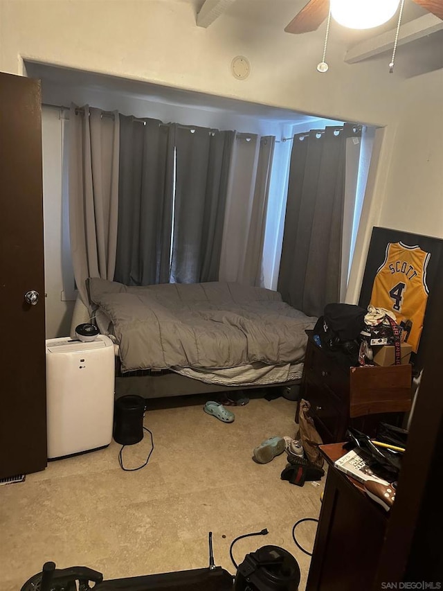 bedroom featuring ceiling fan