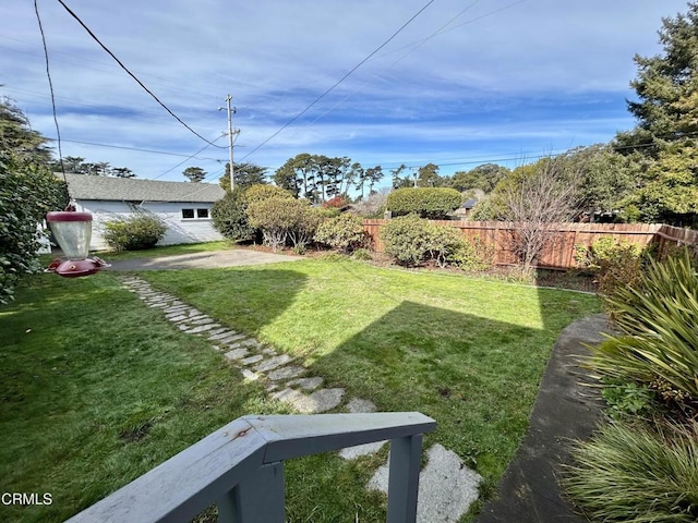 view of yard featuring fence