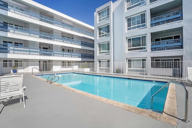910 N Pacific St Unit 41, Oceanside, CA 92054 - community pool with a patio area