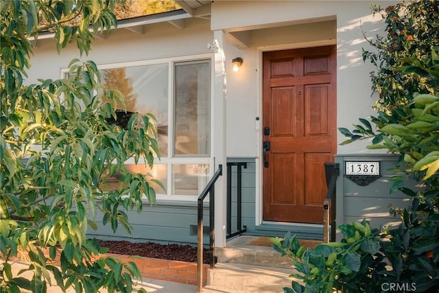 view of doorway to property