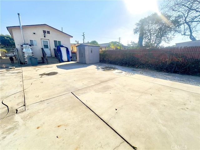 225 S Kern Ave, Los Angeles, CA 90022 - photo 9