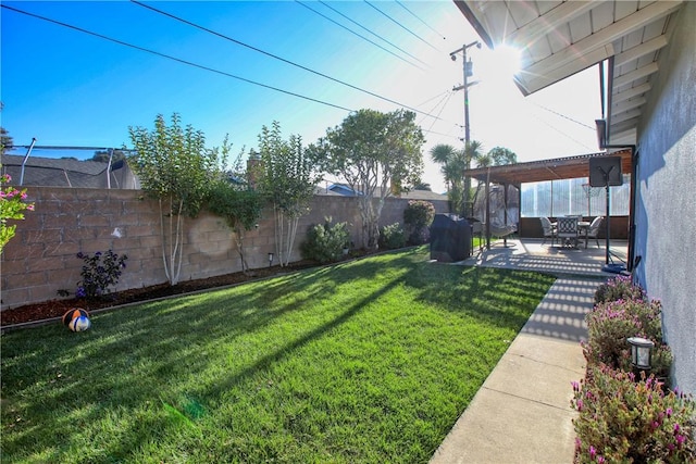 view of yard with a patio