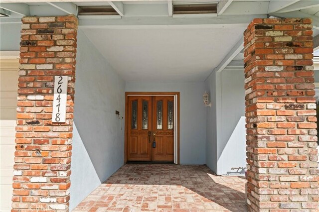 26478 Fairway Cir, Newhall, CA 91321 - entrance to property featuring stucco siding
