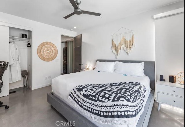 bedroom featuring ceiling fan