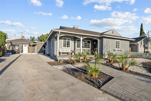 view of front of home featuring a porch