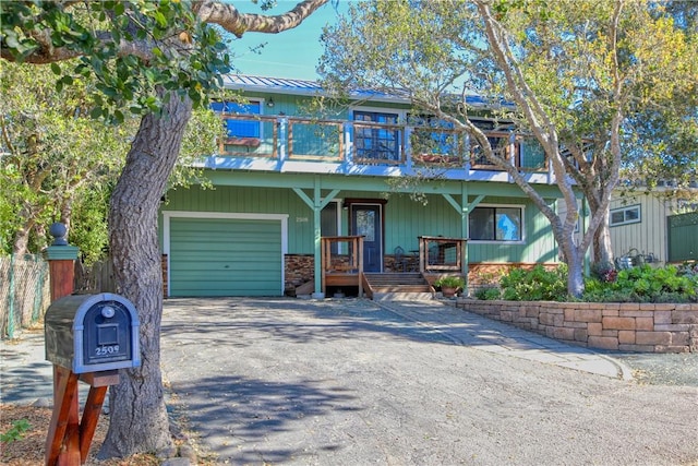 view of front of home with a garage