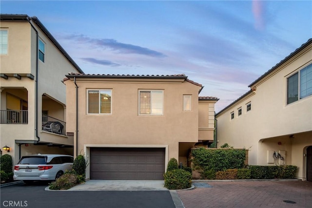 view of front of house with a garage