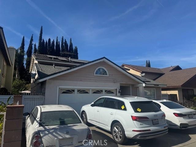 view of front facade with a garage