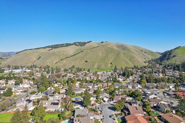 bird's eye view with a mountain view