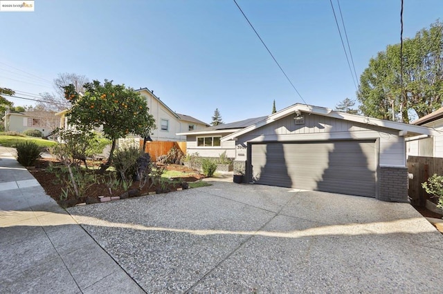 view of front facade featuring a garage