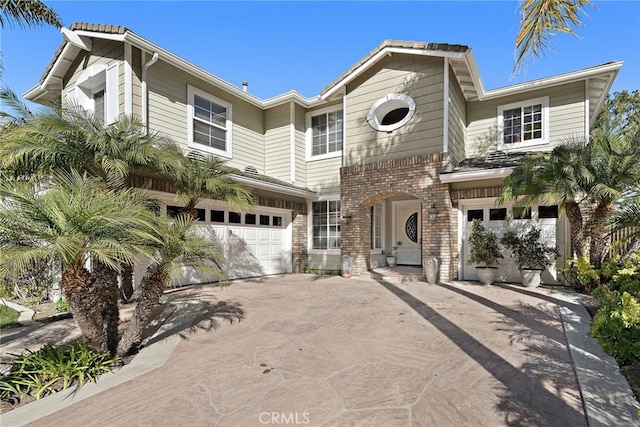 view of front facade with a garage