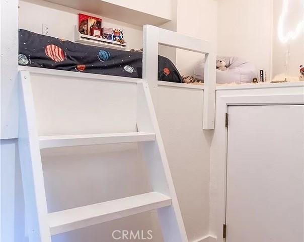 555 Dover Ct, Lake Arrowhead, CA 92352 - interior space