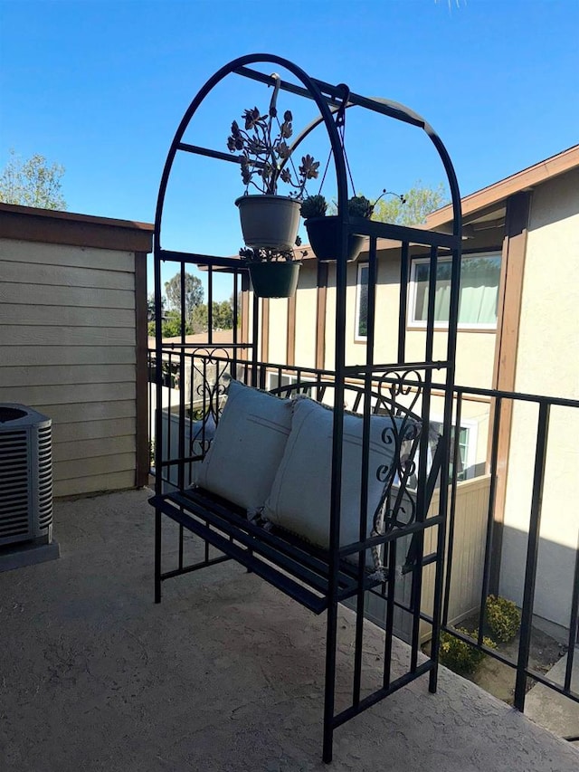 view of patio featuring cooling unit