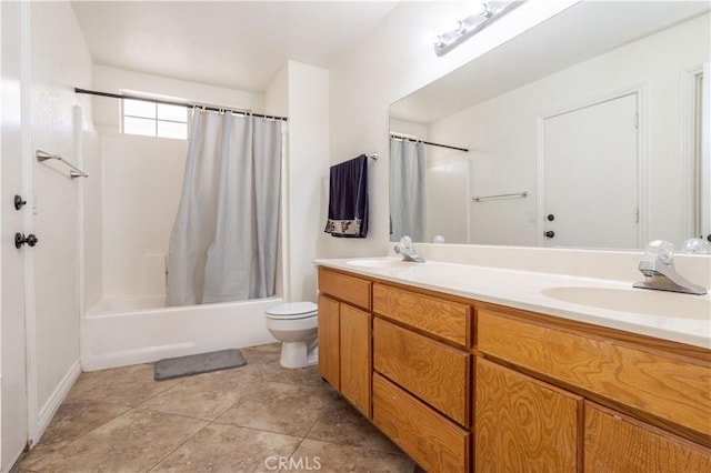 full bathroom featuring vanity, toilet, and shower / bath combo