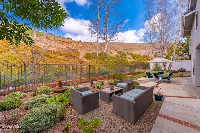 view of patio featuring an outdoor living space