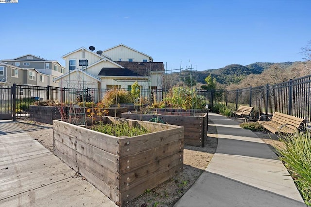 view of property's community featuring a mountain view