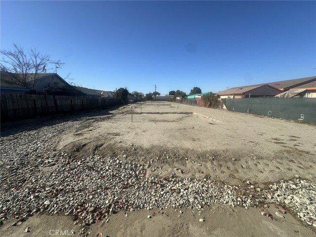 Listing photo 2 for 14721 Blaine Ave, Bellflower CA 90706